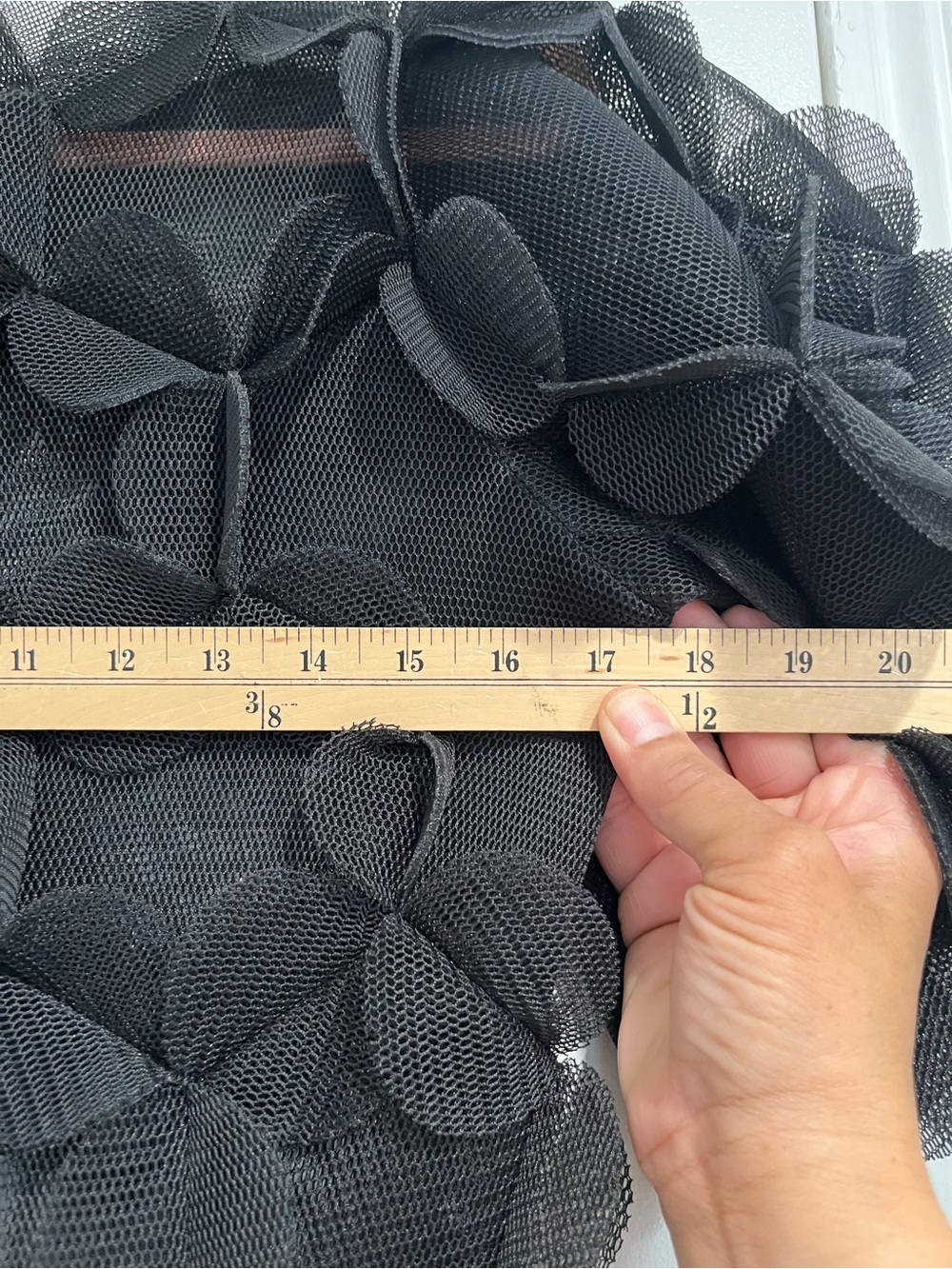 PASKAL Black Laser Cut Floral Appliqué Textured Puff-Sleeve Midi Dress Sz. M - Picture 9 of 11